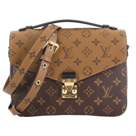 louis vuitton pochette metis empriente|Louis Vuitton Pochette metis reverse.